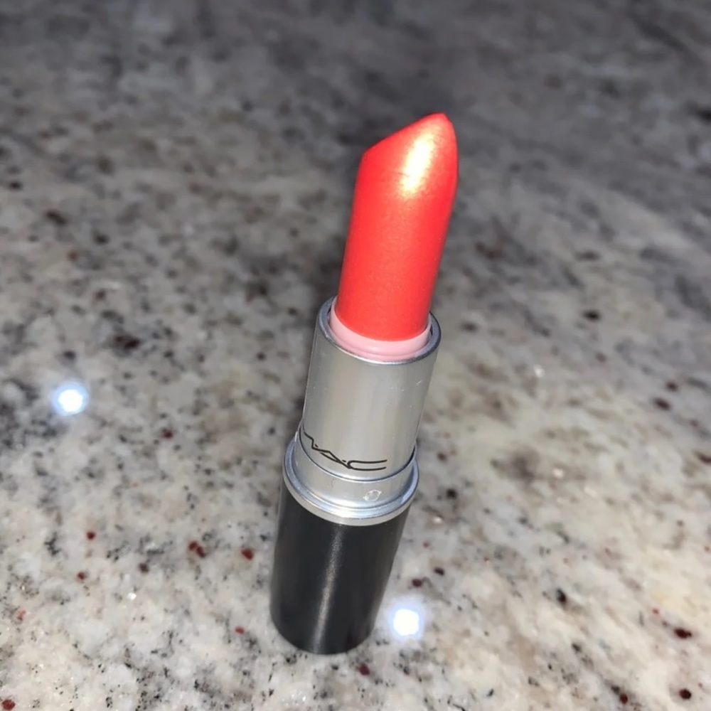 Mac lipstick